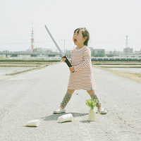 С�˸е�Ů��ͷ�� ʱ�ⲻ����ת