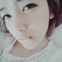 ���վ����Ǹ�Ů�� �����͵�Ů��ͷ��