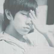 ���Ժڰ�����һ��һŮһ��һ��QQͷ��_ϲ��������޷��ı�