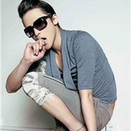 �����������QQ����ͷ��_��Ӧ��������Զ�ñ��������Ĵָ