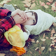 ������Ŀɰ�Ů��ͷ��,������΢Ц�������������˵ĵط�