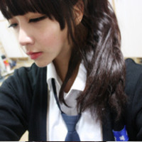 �������ÿ�Ů��ͷ�� ���е��յ���վ����