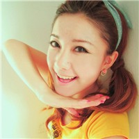 ����Ľ������Ů���˸�ͷ�� ������������