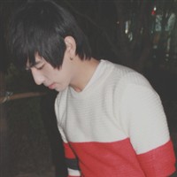 ��ɫ���ķ���������ͷ�� ��������Ƕ�����Ļ�