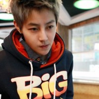 qq��������̬ͷ��_�ഺ���ţ��һ������Զ�á� 