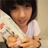 �ɰ��ķ���������ͷ��һ��һŮ ���㣬���ǿ�����ӵ�һ����