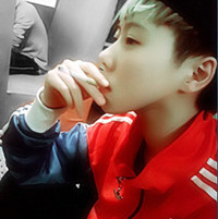 �ഺ����������QQͷ����Ϊ���ڲŻ��ж�ô��