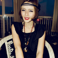 �Ƿ����Ըе�Ů���ռ�ͷ��ͼƬ_����һ���˲�����ǹµ� 