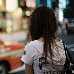 �ഺ������,ϲ�������һĨ�߲ʵ�Ѥ�� 