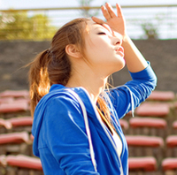 �����΢�紵������ɬ�ĸо� 