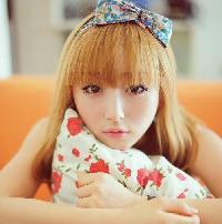 �ܲ�����������Ů��ͷ��