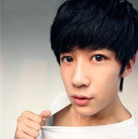 ��Ȼ���ε�����Ů������QQͷ�� 