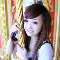 ��С����У�����·�����ͷ����ô����Ƭʱ����