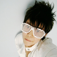 ϲ�����˺���������Ψ��ͷ�񡢸߶ȷ����Ѱ��ʱ�ļ���