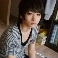 �е������˸�����Ů��QQͷ��