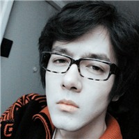 �������ж����ͷ��������Ը�����ͷ�� 