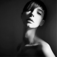 ŷ���ڰ�ͷ��_ĳ���������˲�� 