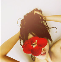 С�˸е�Ů��ͷ�� ʱ�ⲻ����ת