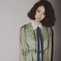 ���վ����Ǹ�Ů�� �����͵�Ů��ͷ��