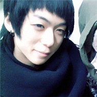 �Ҹ����۵�qq����ͷ��һ��һŮ �Ͱ�������������