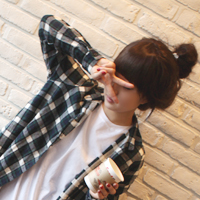 �Ͼ��ʺܸߵ�Ů��ͷ�� - QQͷ�� 