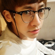 12�ŷ�����QQ����ͷ��һ�Զ�