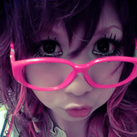 ���Ŵ��ɰ����˵�QQŮ��ͷ��������и��Ҵ����ܿ���