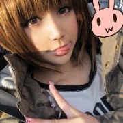 ���²���ʮ��Ů������ͷ������׷���Ҹ��ڻط�