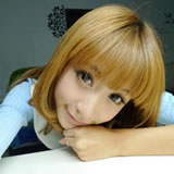 �����Լ�һ���Ҹ�QQŮ��ͷ������΢Ц