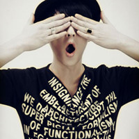 ֱ����Զ�ܿ��QQͷ��û��������Ҳ��Ϊ˭����