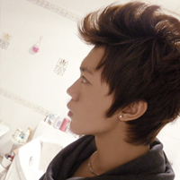 ���ص�Լ��QQ����ͷ��_��Ҫ����ѧ���˼�į