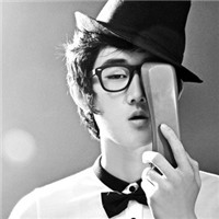 �������ж����ͷ��������Ը�����ͷ�� 