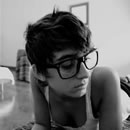 �������ļ䣬�����ϧ�ذ������� 