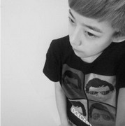 �˸е�90�������ڰ�ͷ�� �Ҳ��Ǹ�С������ 