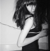 ���̵ķ�����Ů���ڰ�ͷ�� ���ǵİ������̻���ô���� 