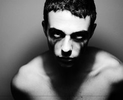 ŷ������ڰ׿ֲ�ͷ��ͼƬ 