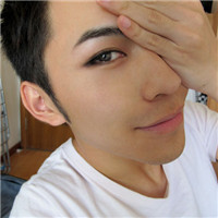 ���˰�������ʱ,������ΰ� 