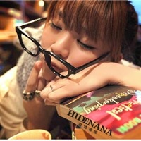 �����΢Ц������Ů������ͷ��_�����Ű�����ǿ����ػ�