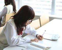 �����ں쳾���߹���ÿһ���� 