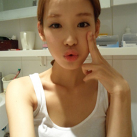 ���վ����Ǹ�Ů�� �����͵�Ů��ͷ��