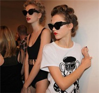 �䲻�����˸�,����һ����һ�α��� 