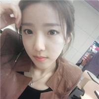 ������˽���ķ�����ͷ��Ů�����ɰ��ı���þۺ�ɢҪ����