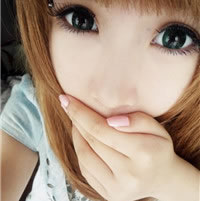 ���ų���ɰ���һ��QQŮ��ͷ�񡢱�Ҫ����΢Цÿ���߹�