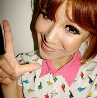 ��Զ�����������/* - QQͷ�� 