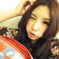 �������Ӱʱ�и���90��Ů��QQͷ��_ 