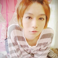 ��������Ψ����ͷ��һ�����ţ����ľ��벻��̫����