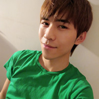 ���հ������ɷ�����qqͷ����ЦҪ��Ҳ��Ϊ�˸�������