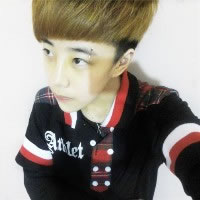 һ��δ������������Ů��ͷ��һ������ֻ�Ǳ˴˵ȴ�