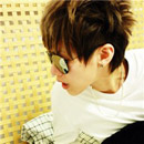 N��Ư���ĺ��и��Ծ�̬QQͷ��