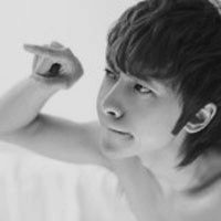 ����ķ������ڰ�ͷ��_�����У������������� 